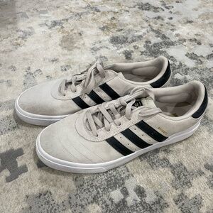 Adidas Men's Cream and Black Sneakers